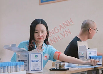 Người hiến máu tiếng Anh là gì? Từ đồng nghĩa và cách phát âm